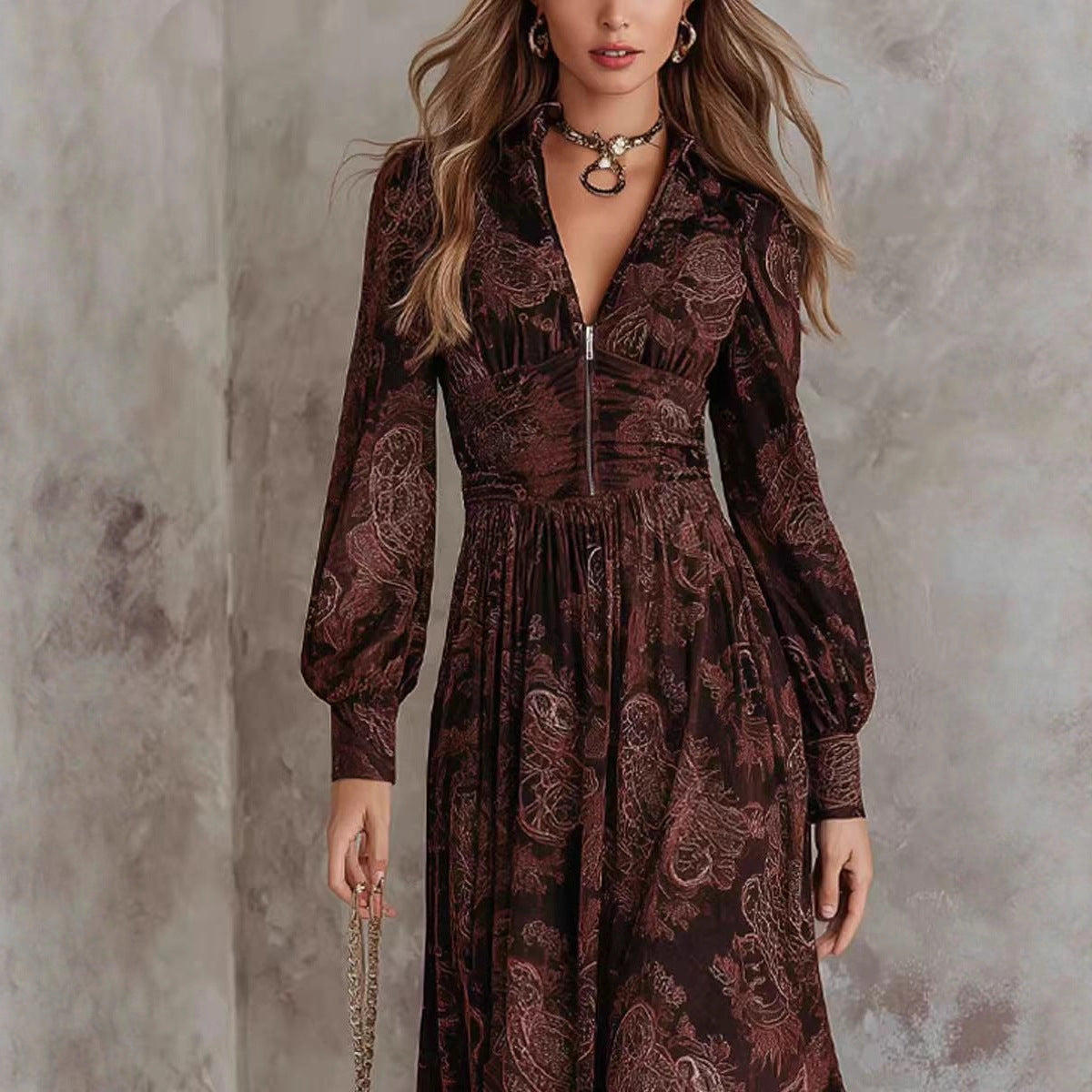 Elegant Retro Art Long Dress for Women – Vintage-Inspired Maxi Dress with Timeless Style